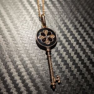 Rigant Key Necklace